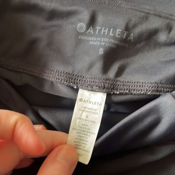 WOMENS SMALL ATHLETA LEGGINGS - Picture 3 of 7